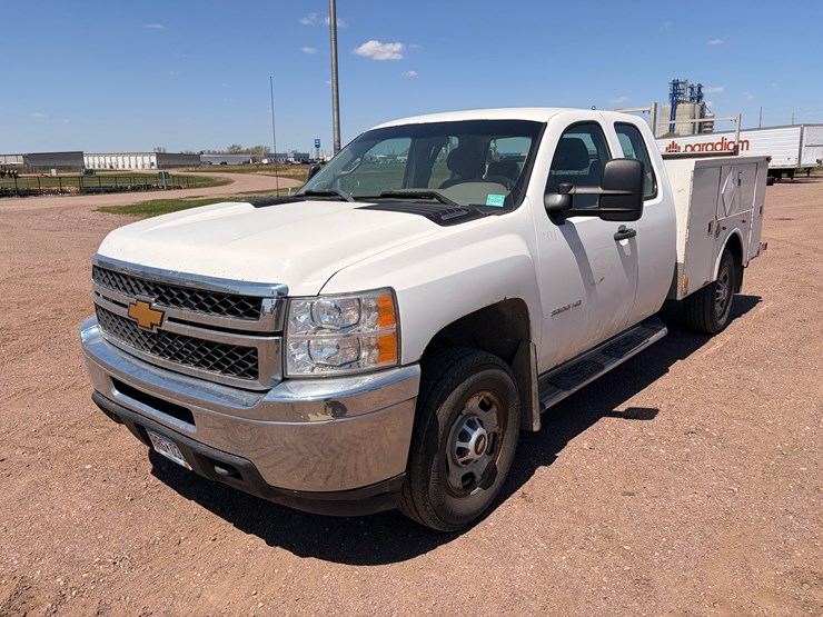 2012-gmc-2500-image-1