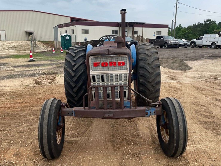 ford-4000-image-5
