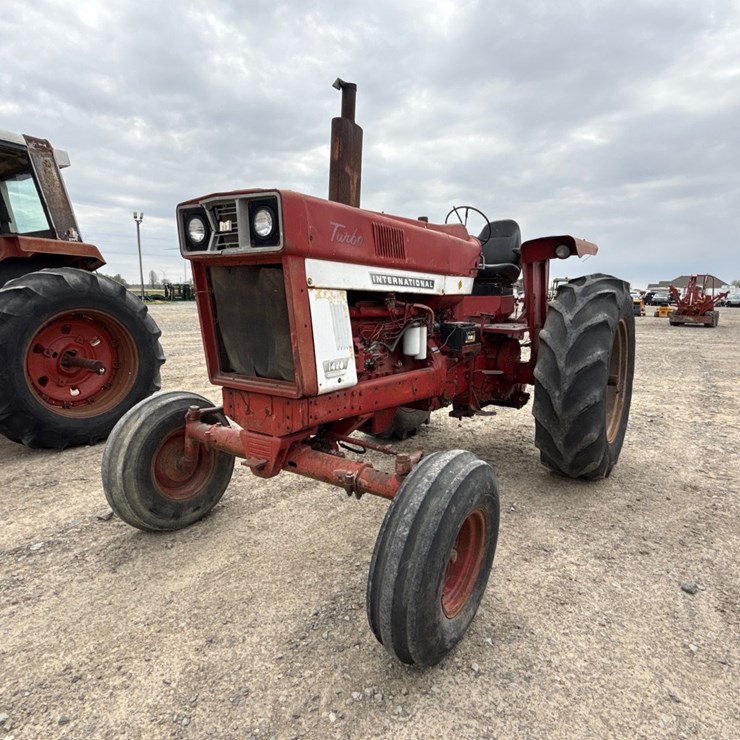INTERNATIONAL 1400