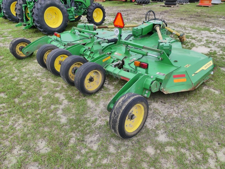 2024-john-deere-fc15r-image-4