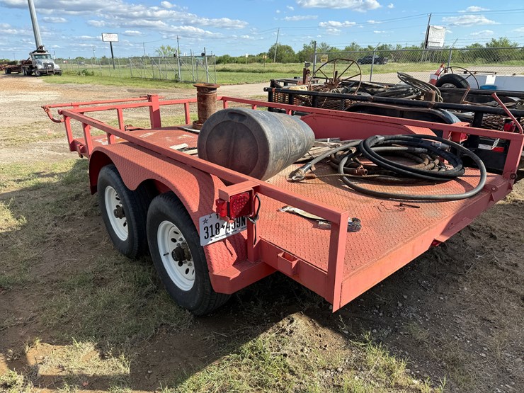 2018-shop-12’-x-82”-t/a-bp-steel-bed-utility-trailer-image-6
