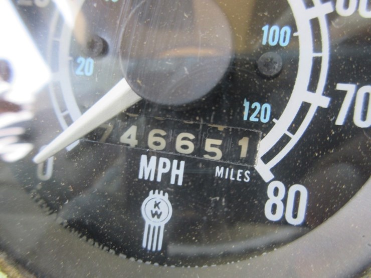 1981-kenworth-w900-image-26