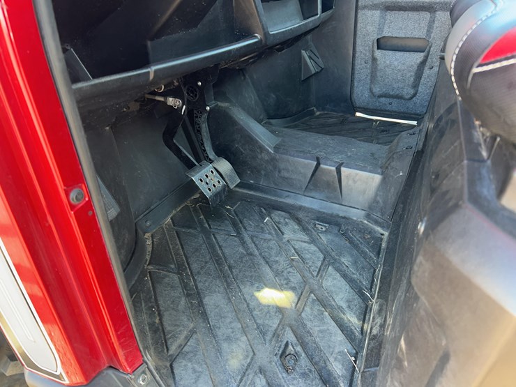 2015-polaris-ranger-image-18