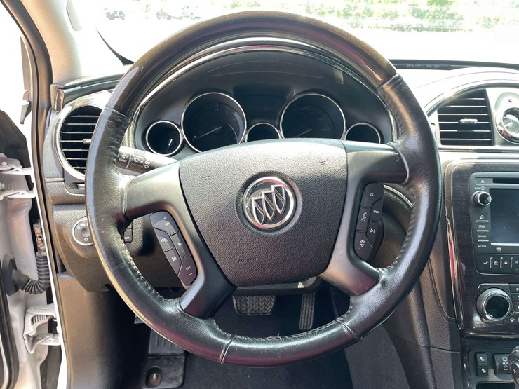 2017-buick-enclave-image-12