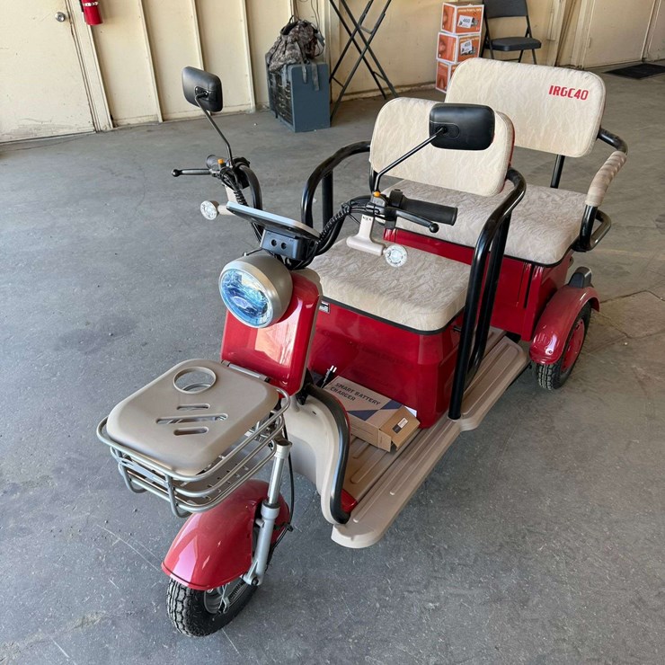 600W 3-Person Electric Cart (New/Unused) **Unassembled**