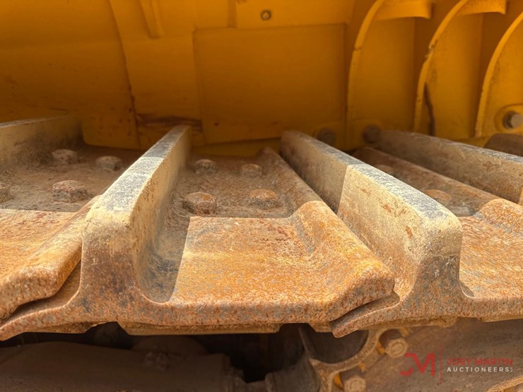 2020-komatsu-d155ax-8-image-7