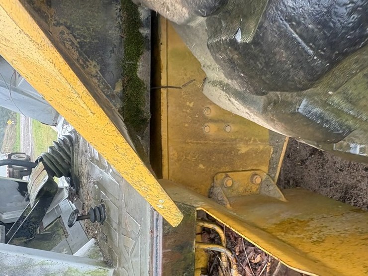 caterpillar-416b-image-47