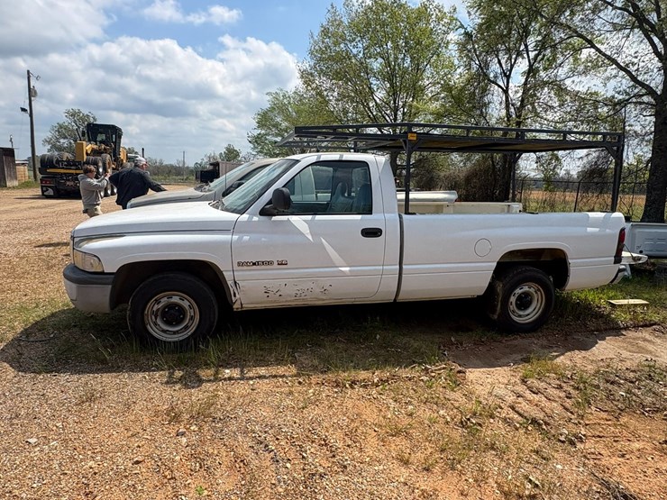 #41749-•-1998-dodge-ram-pickup-vin:-1b7hc16x2ws609690-image-16