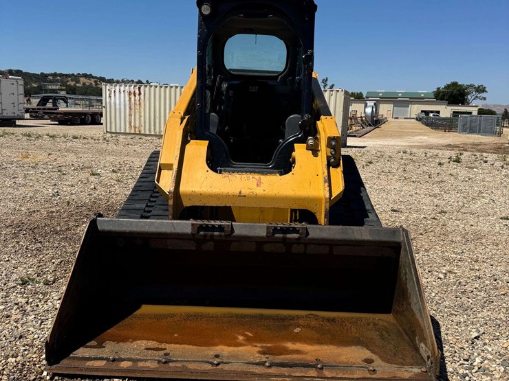 2015-caterpillar-279d-image-3