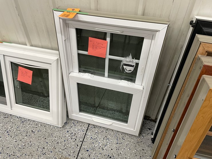 #8566-•-(1)-double-hung-window-image-3