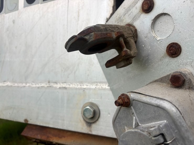 #23994-•-spec-tec-52'-t/a-aluminum-chip-trailer-vin:-159wa633195188065-image-40