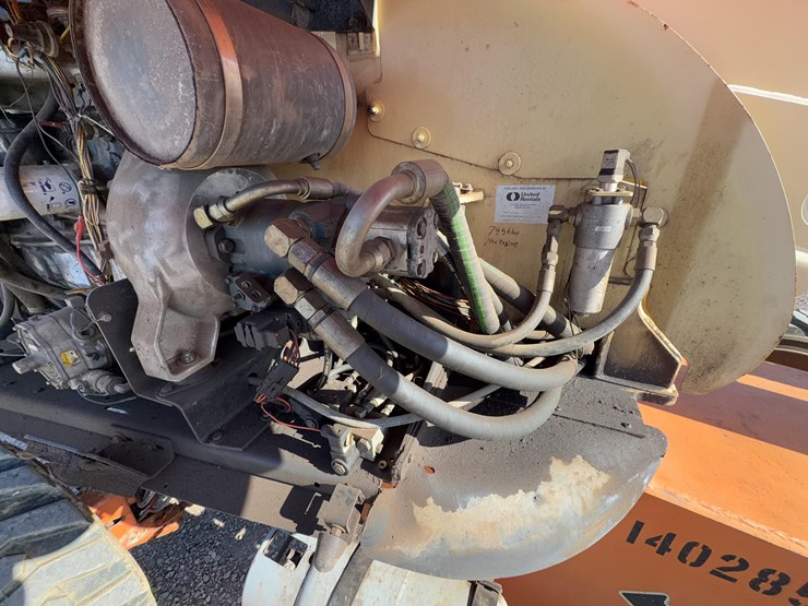 2000-jlg-600s-image-16