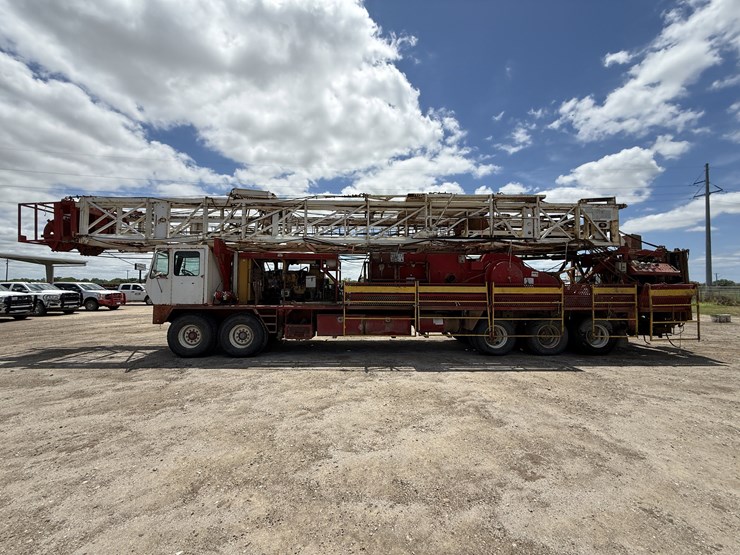 2008-caterpillar-c15-image-4