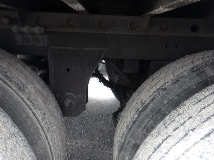 2019-utility-3000r-image-8