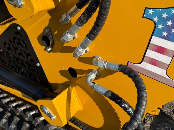 2026-agt-mx-crt23-mini-skid-steer-loader-(new/unused)-includes-bucket-and-accepts-multiple…-image-15