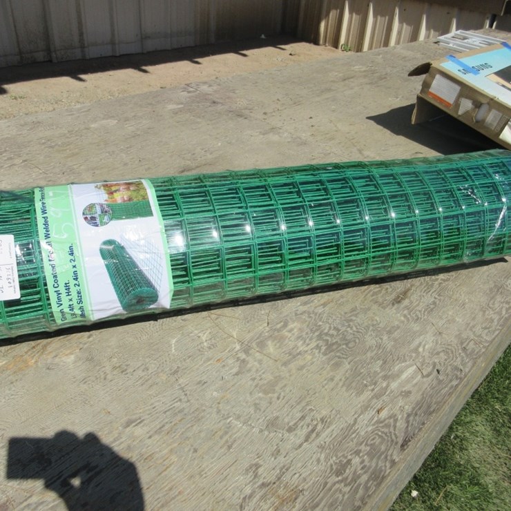 New Unused 4' x 98' Vinyl Coated Lawn Fence Roll,