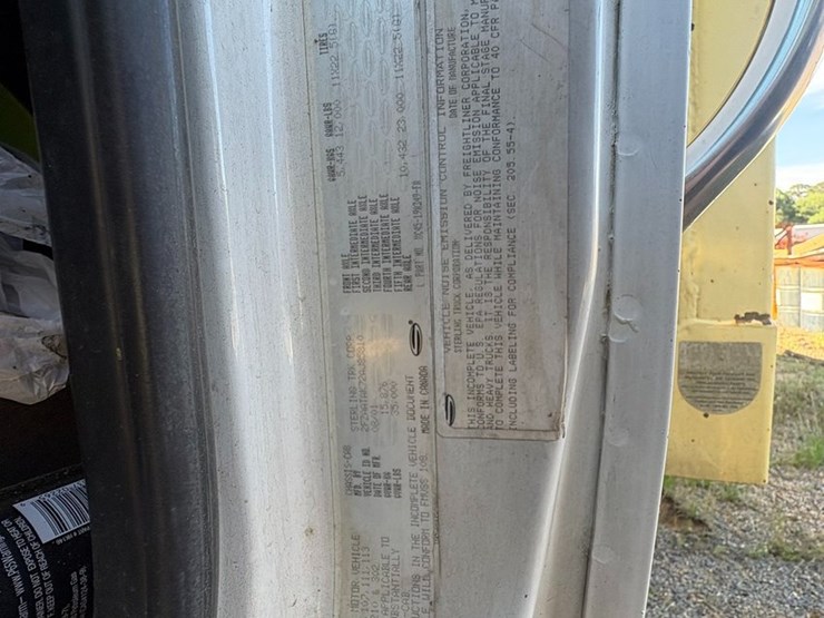 2001-sterling-l7500-image-87