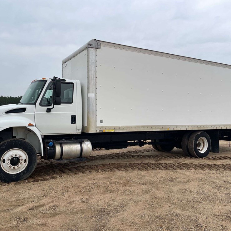 2015 INTERNATIONAL DURASTAR 4300