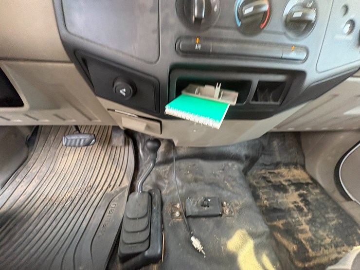 2008-ford-f250-image-39