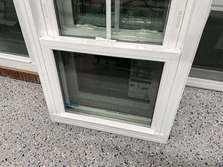 #8564-•-(4)-double-hung-windows-image-6