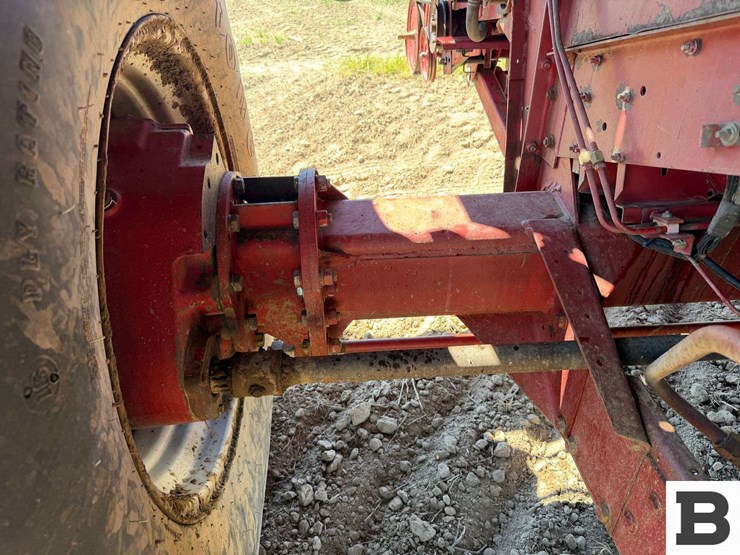 case-ih-1680-image-28