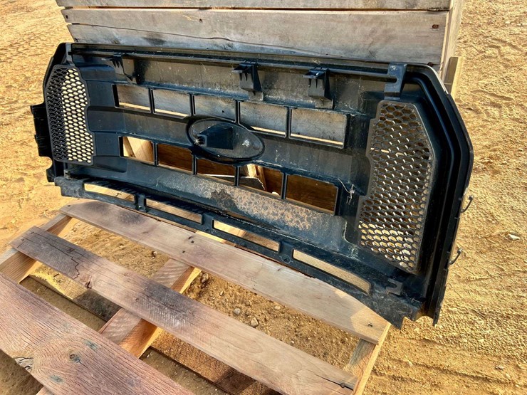 2015-ford-f150-image-5