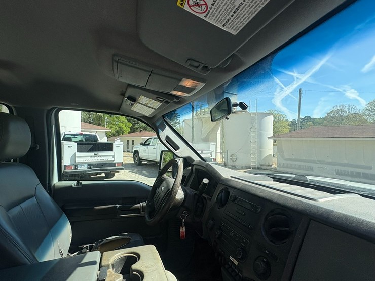 2012-ford-f350-image-50