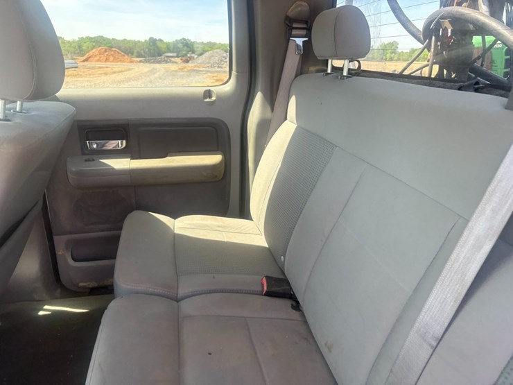 2008-ford-f150-image-46