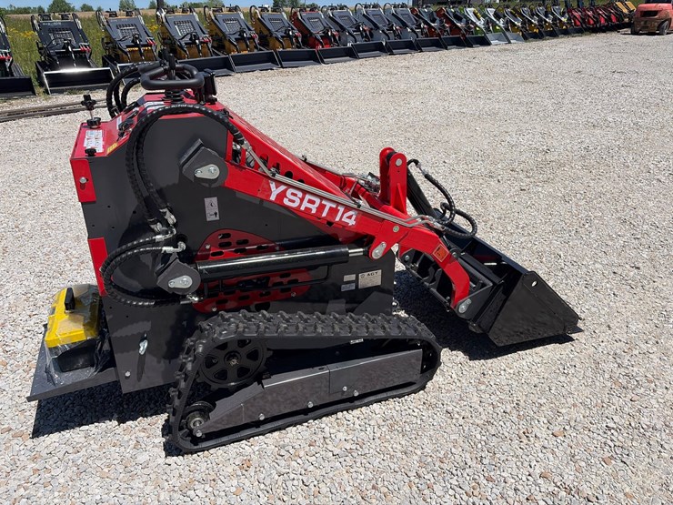 #226-•-unused-agt-ysrt14-mini-skid-steer-loader-image-3