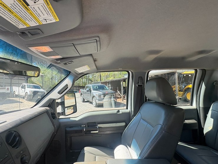 2012-ford-f350-image-64
