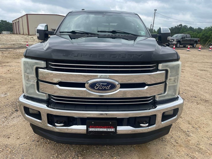 2017-ford-f350-image-5