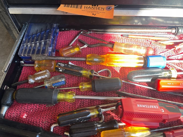 #1824-•-assorted-screwdrivers-image-3