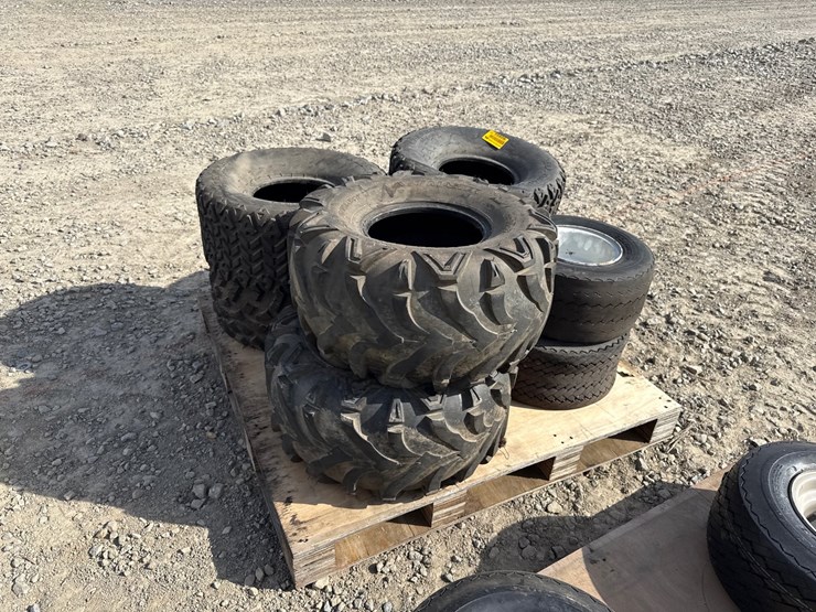 #39809-•-lot-of-(8)-lot-of-misc-atv-tires-inv#-39809-image-3