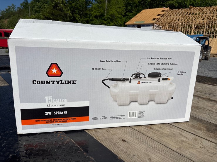 #554-•-15-gallon-country-line-spot-sprayer-image-1