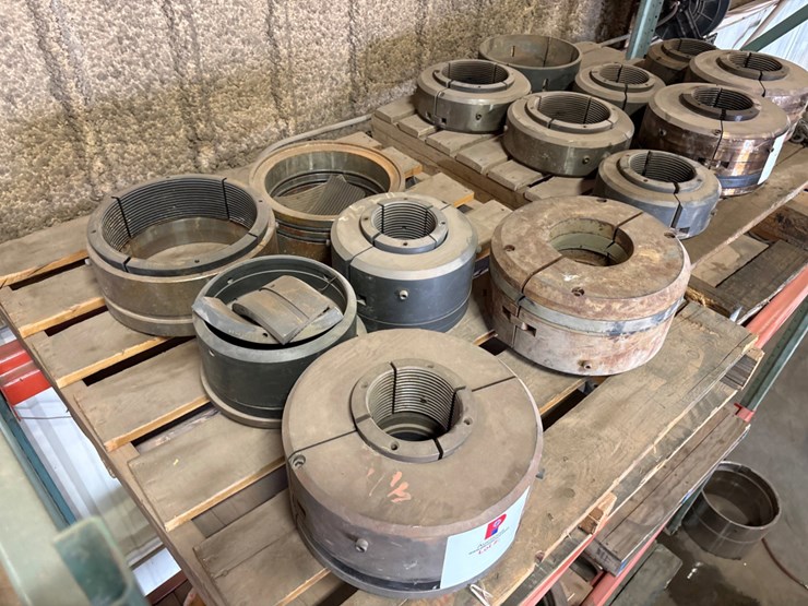 (11)-assorted-c22-casing-slips-w/-parts-image-3