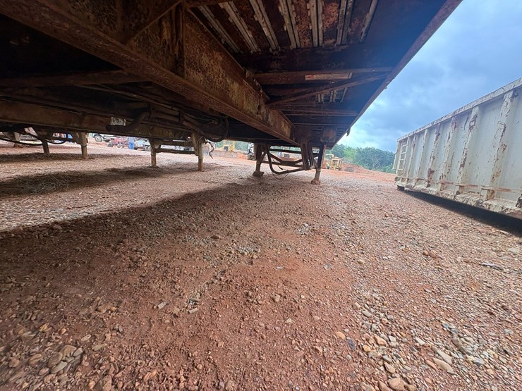 #41746-•-gilbreath-48'-steel-chip-trailer-vin:-1g9w045231b157743-image-17