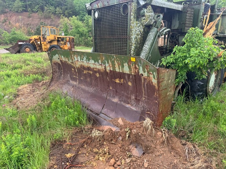#23990-•-inop-michigan-290-scraper-tractor-dozer-image-25