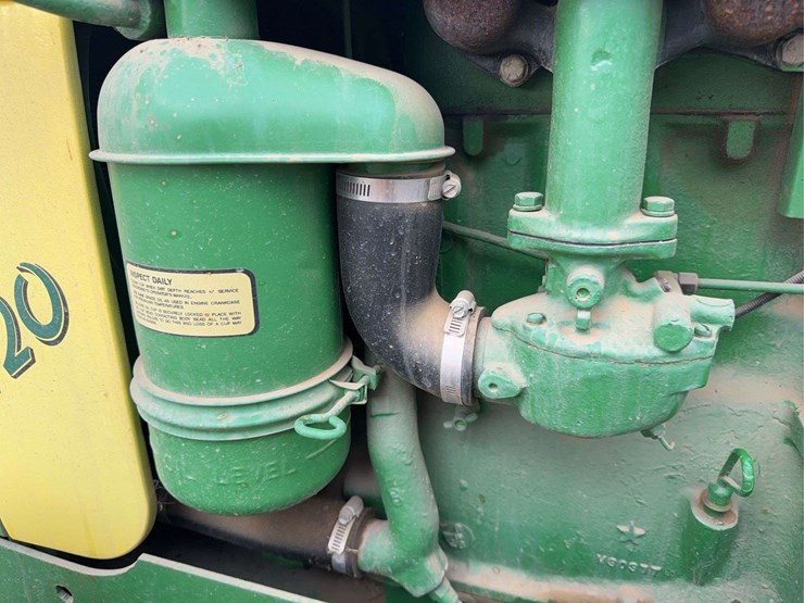 john-deere-420-image-24