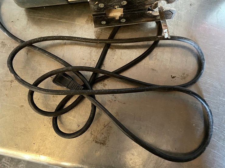 #1865-•-(3)-corded-power-tools-image-9