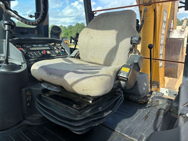 deere-310sg-image-13