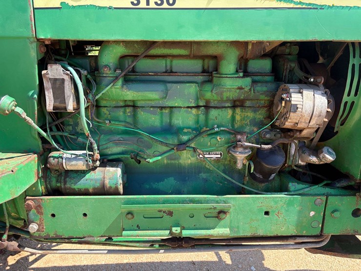 john-deere-3130-image-25