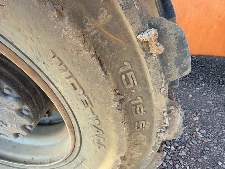 2000-jlg-600s-image-29