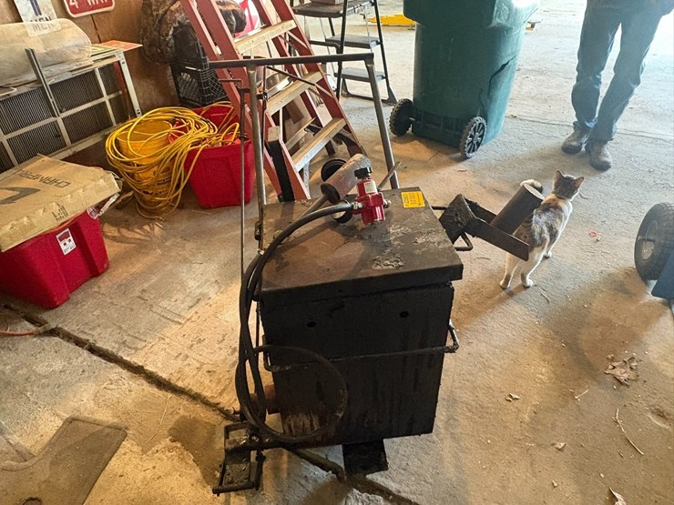 #23961-•-asphalt-melter-applicator-image-2