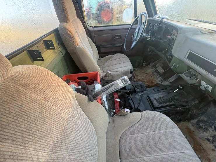 #23974-•-inop-1984-chevrolet-military-truck-4x4-pickup-vin:-1gchd34j7ff338030-image-22