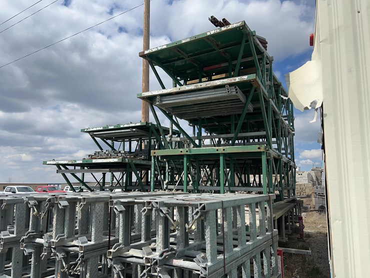 hydro-mobile-mast-climbing-work-platform-scaffolding-image-8