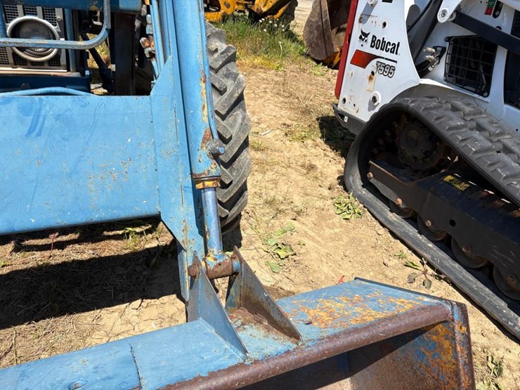 ford-4000-image-7
