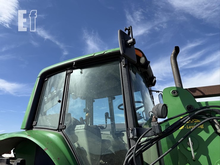 2005-john-deere-7420-image-34