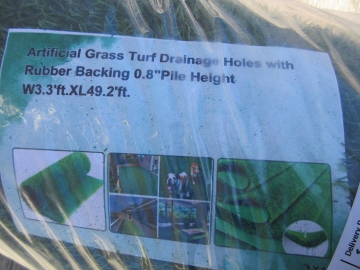 new-unused-3.3'-x-49.2'-artificial-turf-roll,-image-3