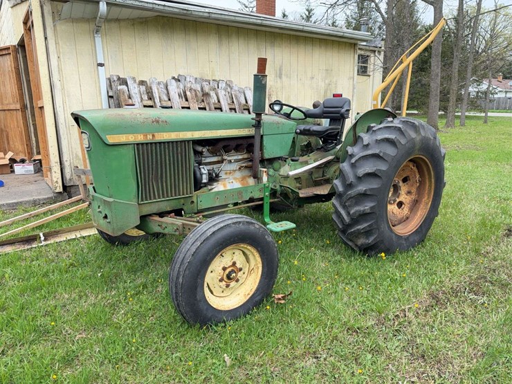 2020-john-deere-2020-image-1