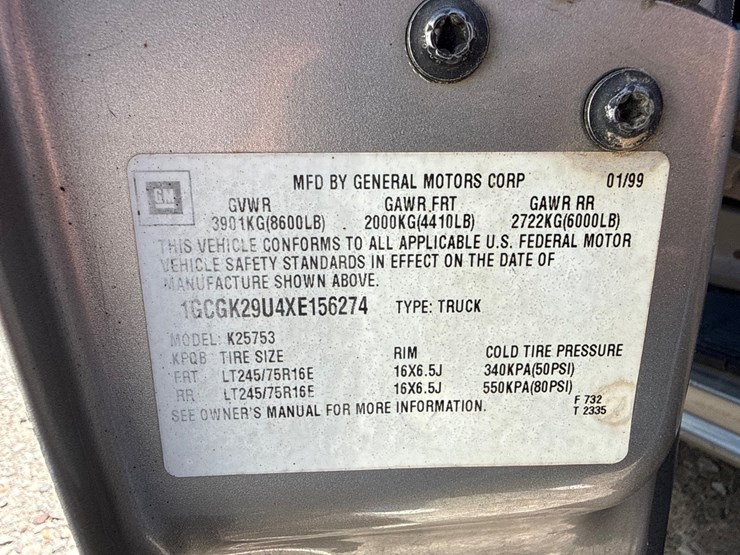 1999-chevrolet-2500-image-21